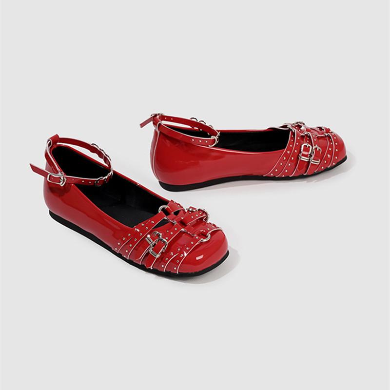 Fashion 2025 New Designer Fashion Patent Leather Rive Belt Buckle Women Ballet Flats Comfortable Soft Soles Mary Janes Girls Dance Shoes