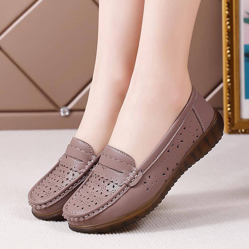 Women's Moccasins Casual Slip on Loafers Lady Summer Breathable Minimalist Flats Soft Walking Shoes for Mother