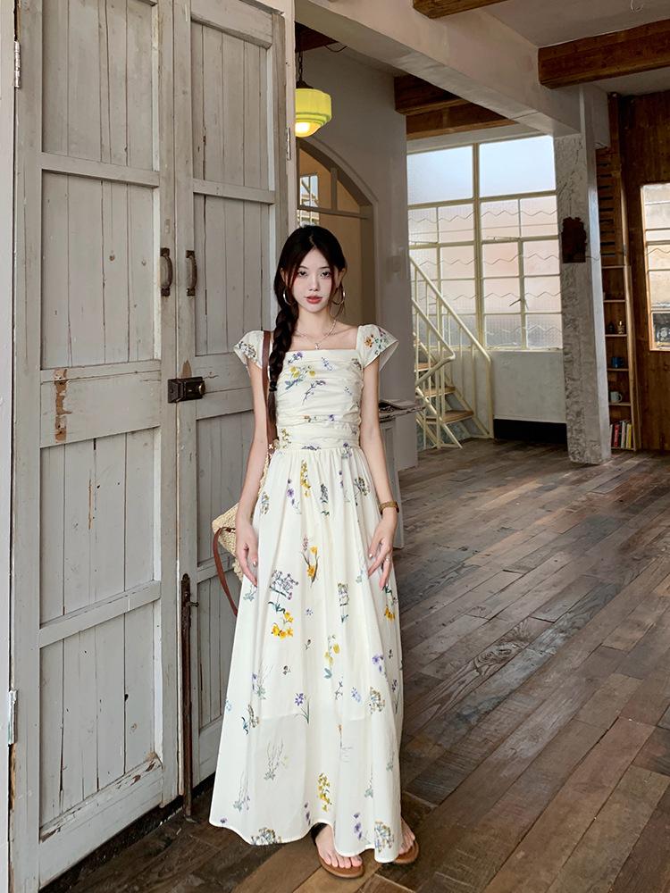 Women's Elegant Floral Puff Sleeve Square Neck Dress - New Summer 2026 French Vacation Style