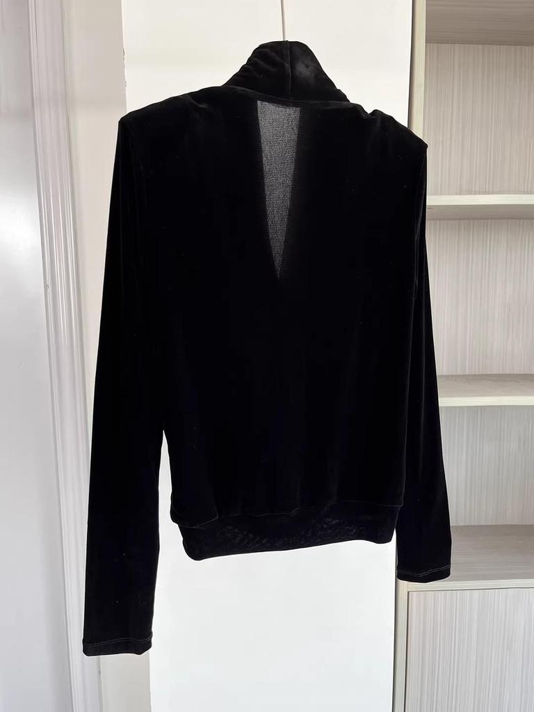 Velvet V-neck Crossover Long-Sleeve Women's Top - Autumn/Winter Slimming Versatile Layer