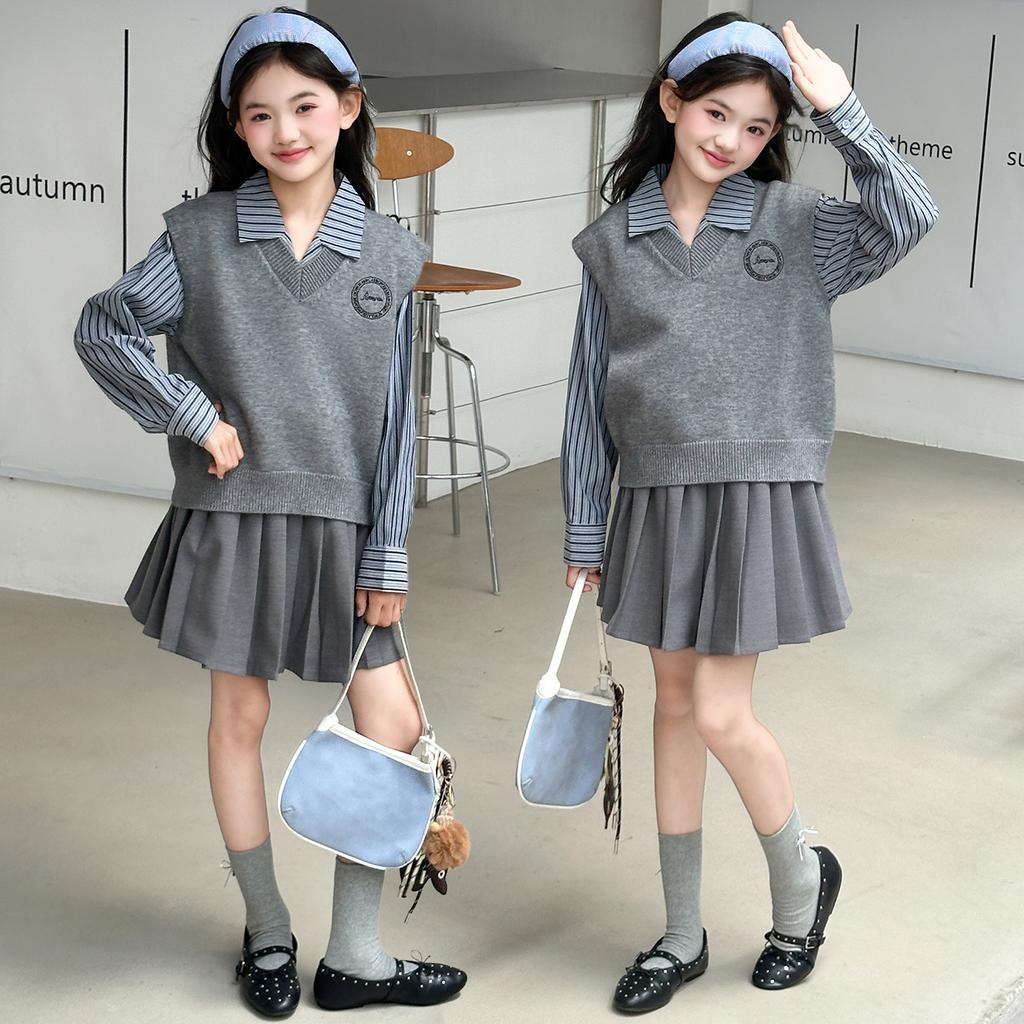 Girls' Spring/Autumn Korean Style Vest & Shirt Set