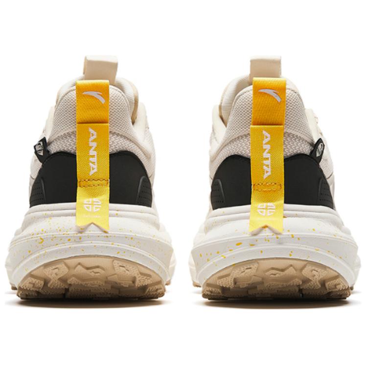 Anta Comfortable Non-Slip Shock Absorbing Low-Top Running Shoes Men Sneakers Gray Brown 112425572-3