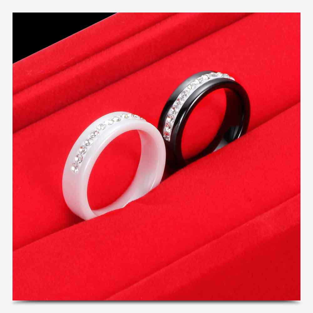 Europäisch Amerikanischer Keramikring: Schwarz & Weiß 6MM Diamantbesetztes Töpferware für Studenten