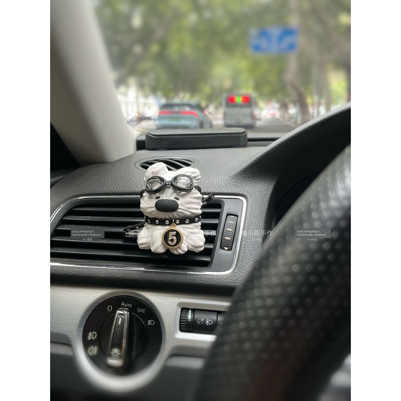Car Air Conditioner Vent Fragrance Perfume Decoration Clip for Girls, New Car Gift, Cute Little Dog Aroma Diffuser Stone