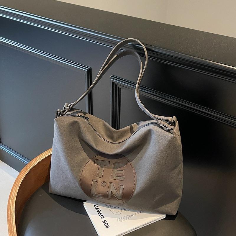 Large-capacity Canvas Bag Women's New Versatile Literary Single Shoulder College Student Class Commuting Tote Bag