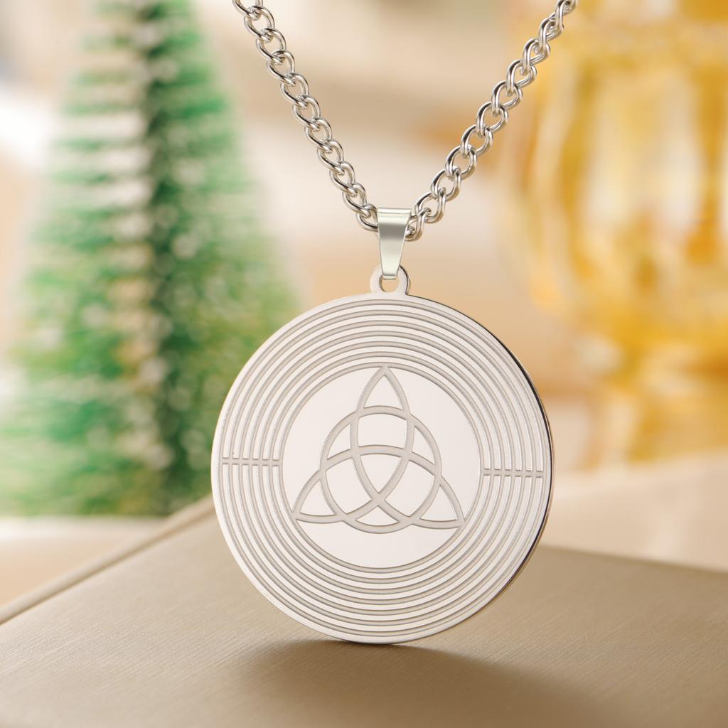 LIKGREAT Triquetra Symbol Pendant Necklace Stainless Steel Trinity Irish Celtic Witch Knot Amulet Religious Jewelry Gifts