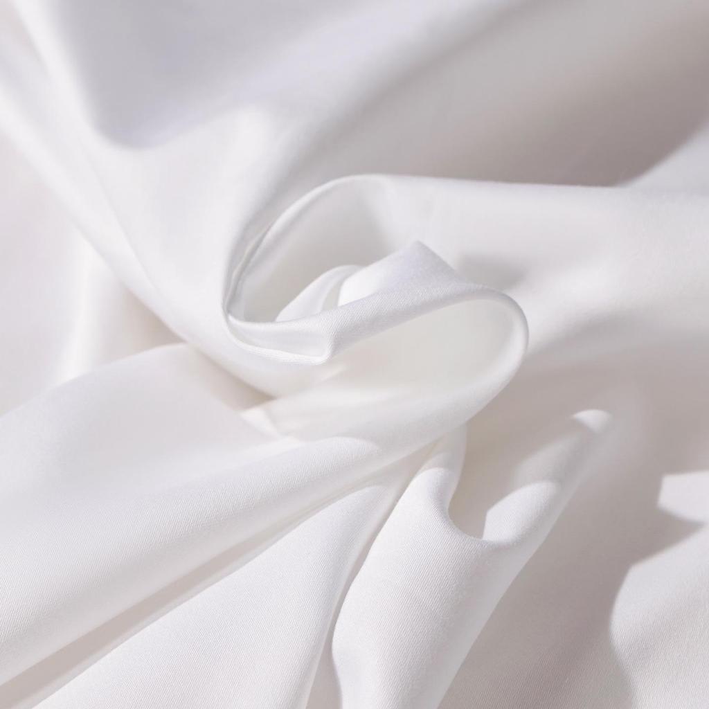Hotel Quality Single Duvet Cover 4-Piece Set - Ideal for B&B or Guesthouse