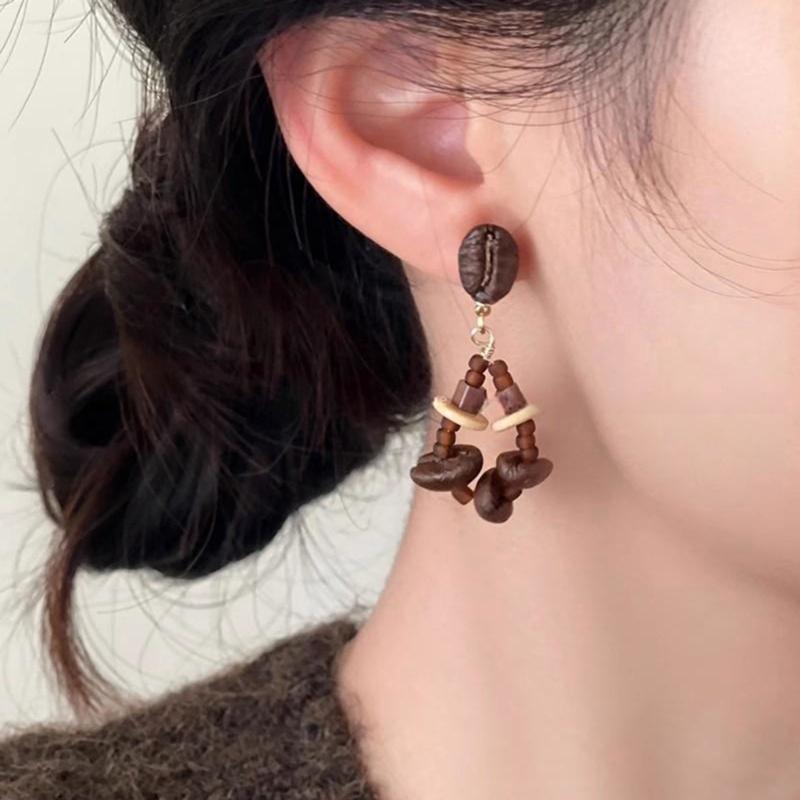 Unique Coffee Bean Studs Earrings for Fashion Enthusiasts Lightweight Wood Beaded Ear Pendants Jewelry for Daily Wear