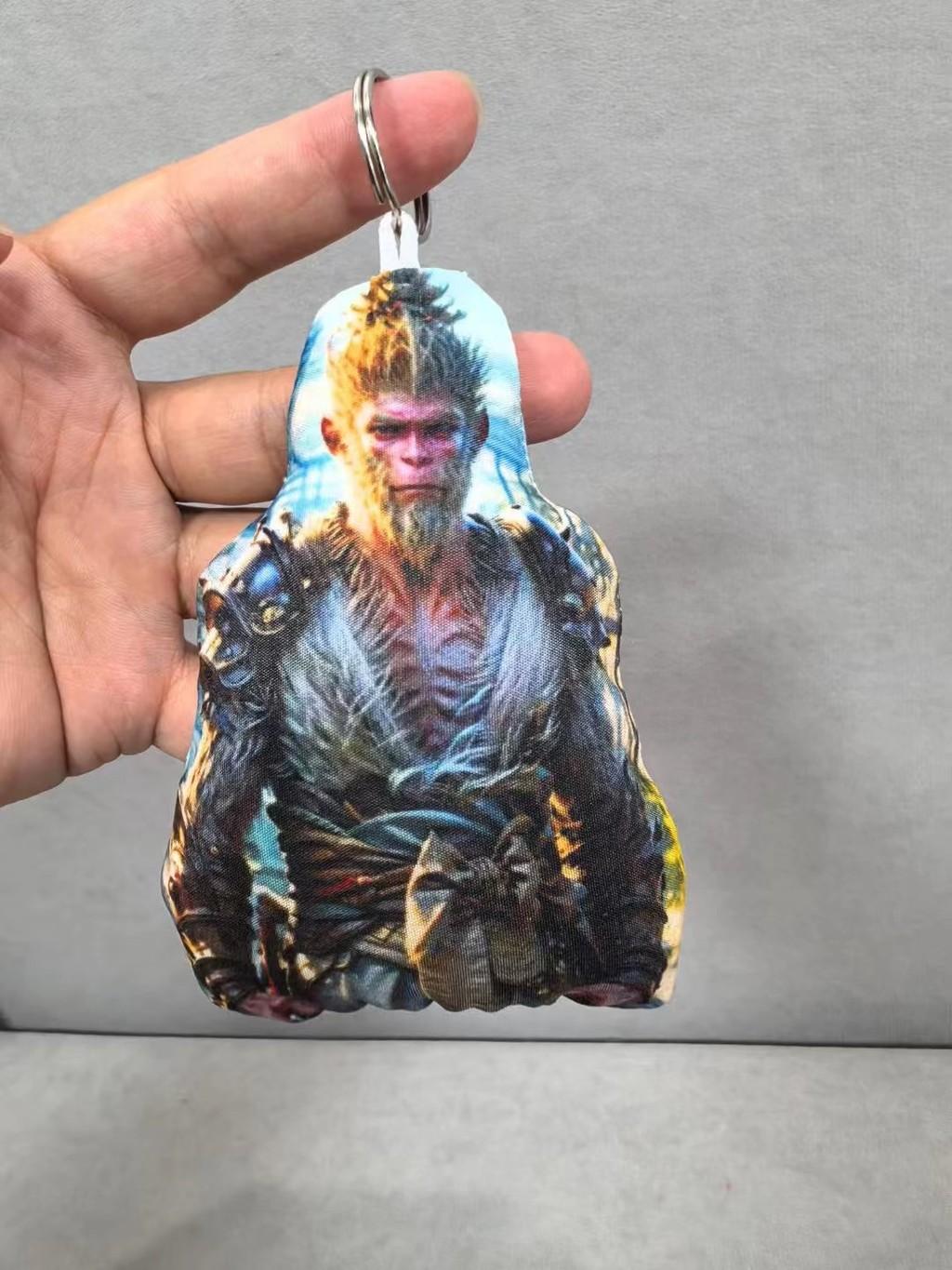 

Myth Wukong Black Sound Key Chain Boys Schoolbag Decorations Game Gift Supplies жёлтый