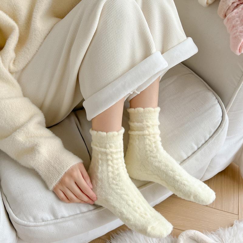 Damskie Jesienno-Zimowe Dodaj Aksamit Grube Ciepłe Retro Skręcane Kolorowe Skarpetki Rurki do Spania