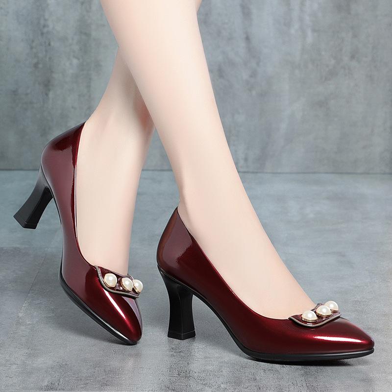 

мода Зручні Елегантні Перламутрові Неглибокі Лаковані Туфлі Жіночі 2024 Весна Осінь Середні Блочні Каблуки Човники Для Офісу Модель Мама Робота 35(Foot22.5cm)