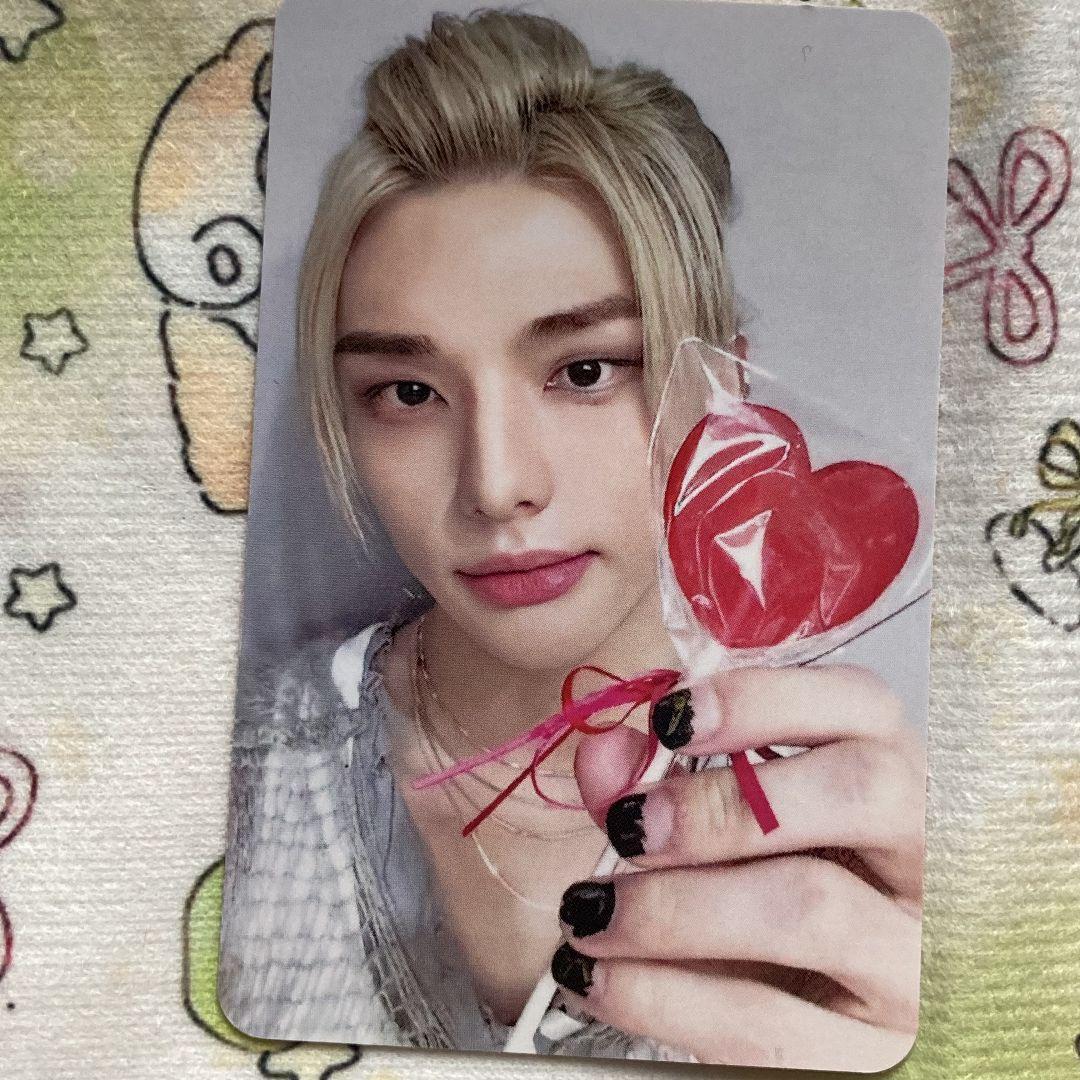 

[USED] Stray Kids Hyunjin Raku-STAR Winner Streaming Trading Card