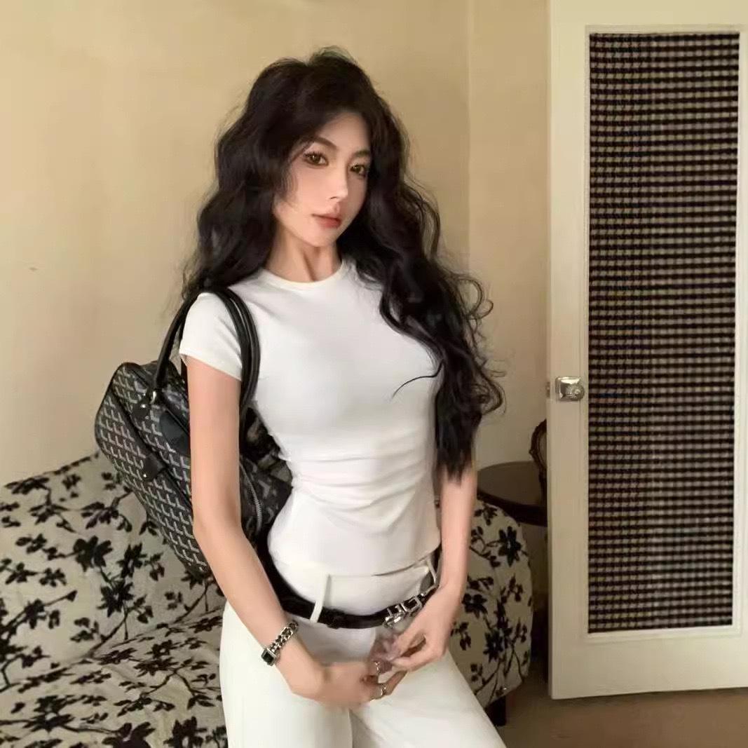 

Women s Summer Slim Fit Short Sleeve White T-Shirt, Round Neck, Straight Shoulder, Chic Style M