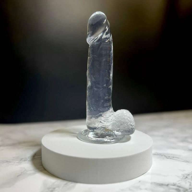 Premium Tpe Crystal Clear Dildo For Women Available In Multiple Sizes And Vibrant Colors For Satisfaction