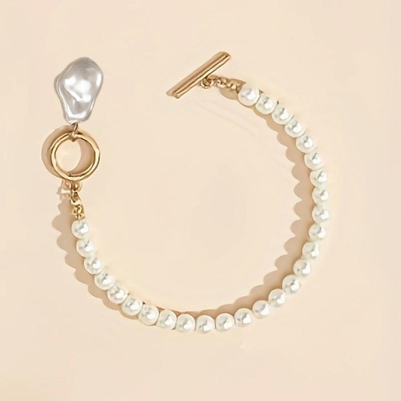 Multi-layer baroque imitation pearl necklace collarbone chain bracelet set retro light luxury niche neck chain fashion