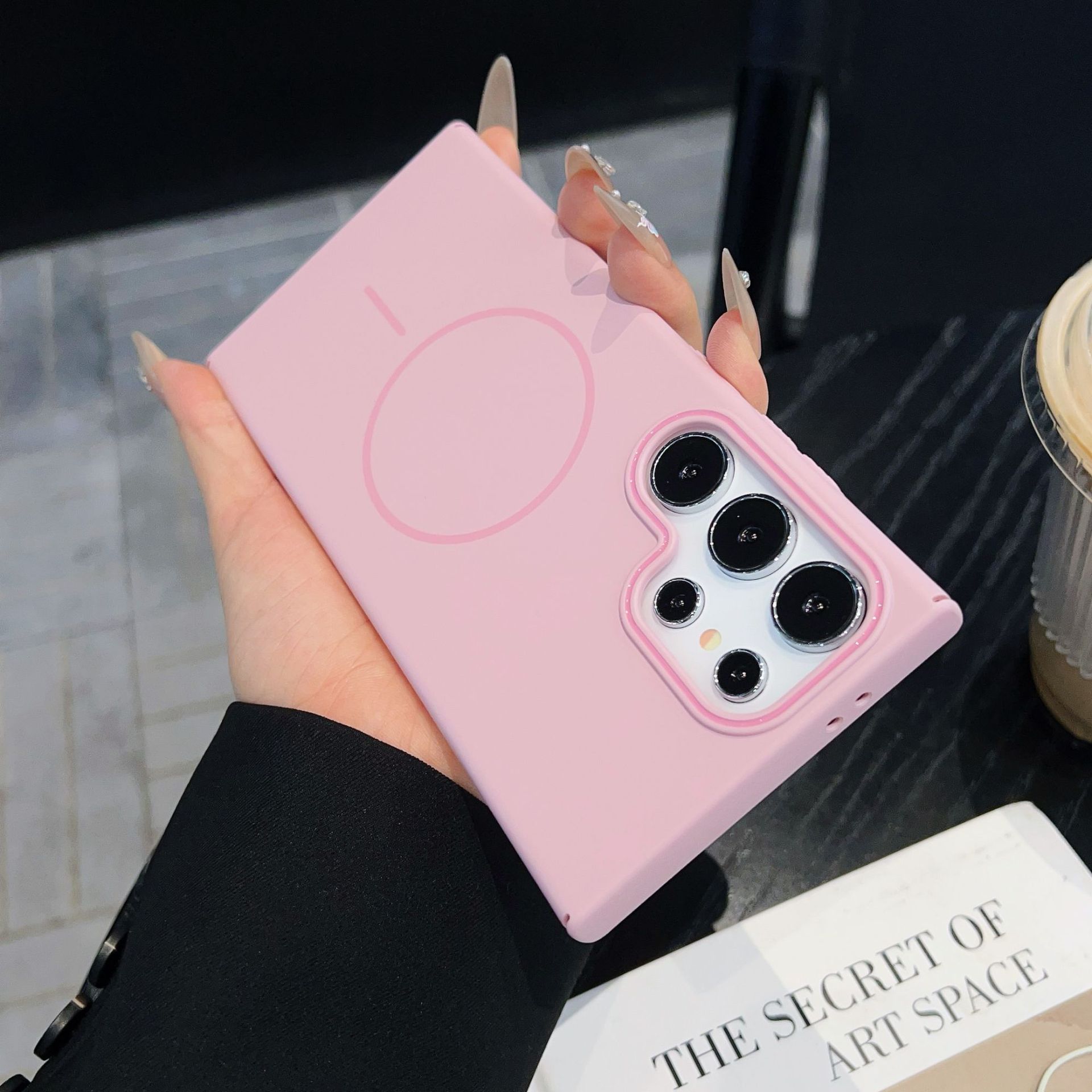 

Suitable for Samsung S25 Ultra Skin Sensitive Magnetic Suction Phone Case S24Plus Large Hole Simple S23F Hard Shell E Protective Case NOTE20 Ultra