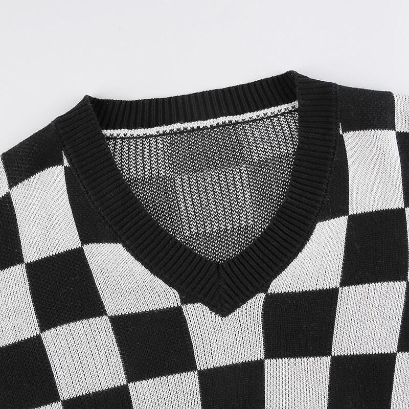 American Style Plaid V-neck Knit Top - Women's Loose Fit Pullover Sweater for Autumn/Winter