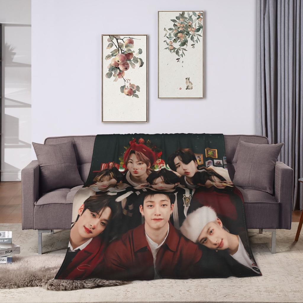 S-StrayKids Blanket Quality Super Soft K-pop Boys Group Throw Blanket Winter Children Living Room Pattern Bedspread
