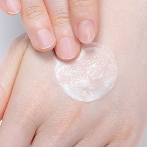 CoenRich Medicated Whitening Hand Cream, Moisturizing, 80g (Set of 2) with Bonus