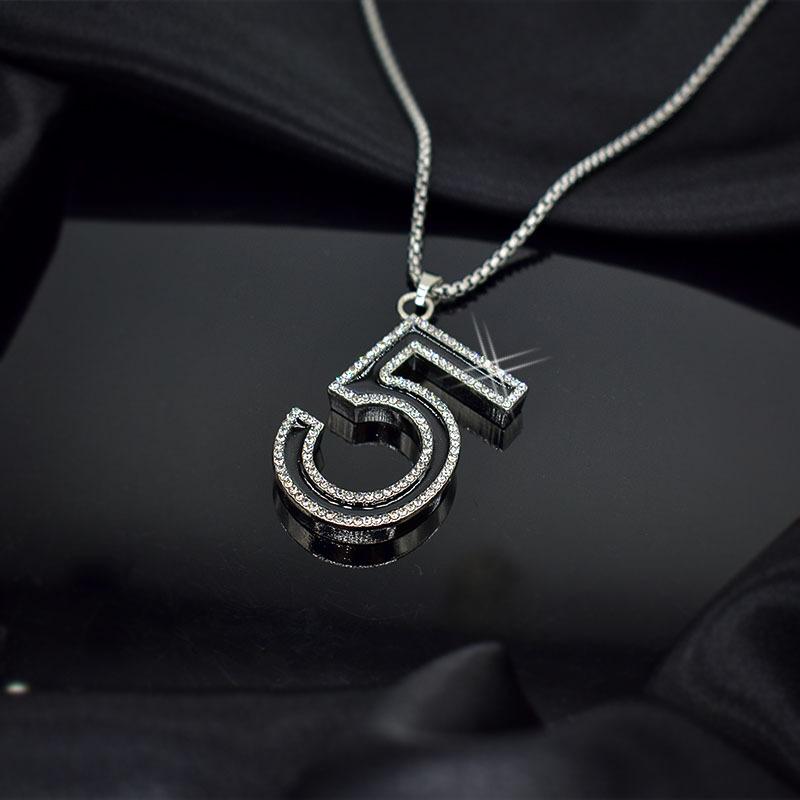 Numbers, Letters 5 Necklaces, Micro-Inlaid Zircon Hip-Hop Models, Simple And Trendy Fast Hair