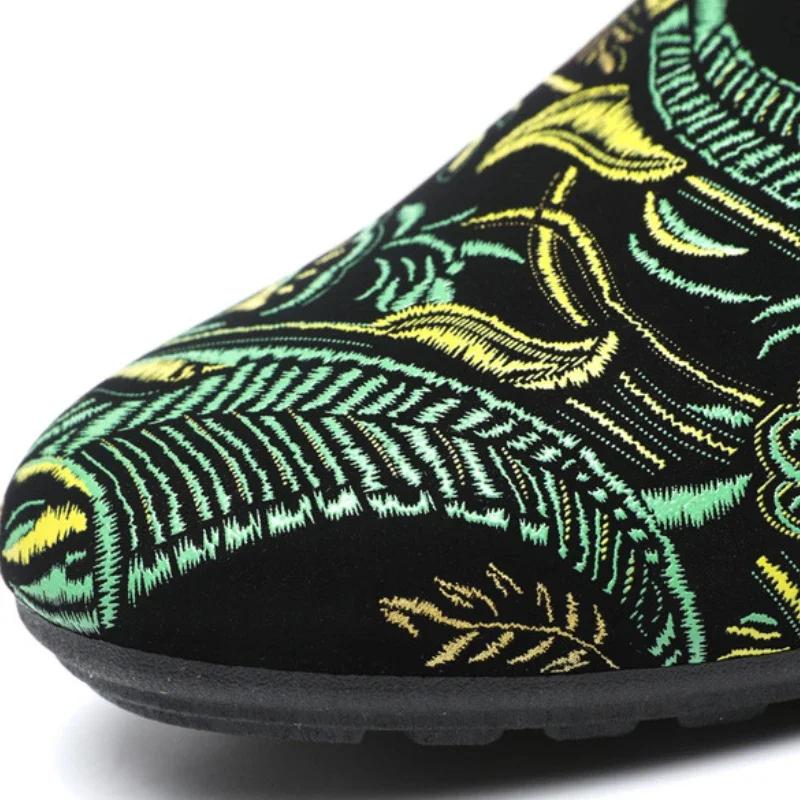 2025 New Men Casual Shoes Luxury Embroidery Men Loafers Light Comfortable Driving Shoes Fashion Party Shoes for Men Flats 39-46