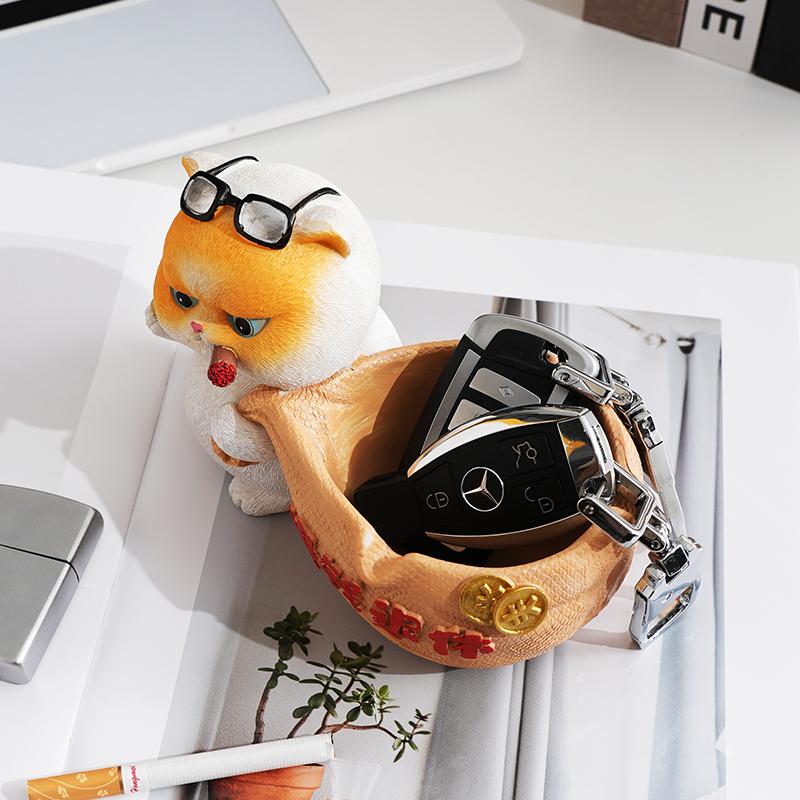 Lucky Cat Ashtray Anti Fly Ash Cute Home Living Room Office Ornament Male and Female Birthday Gifts
