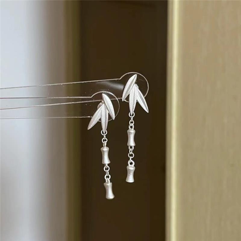 Bamboo tassel earrings Guochao fashion design sense long earrings niche new earrings