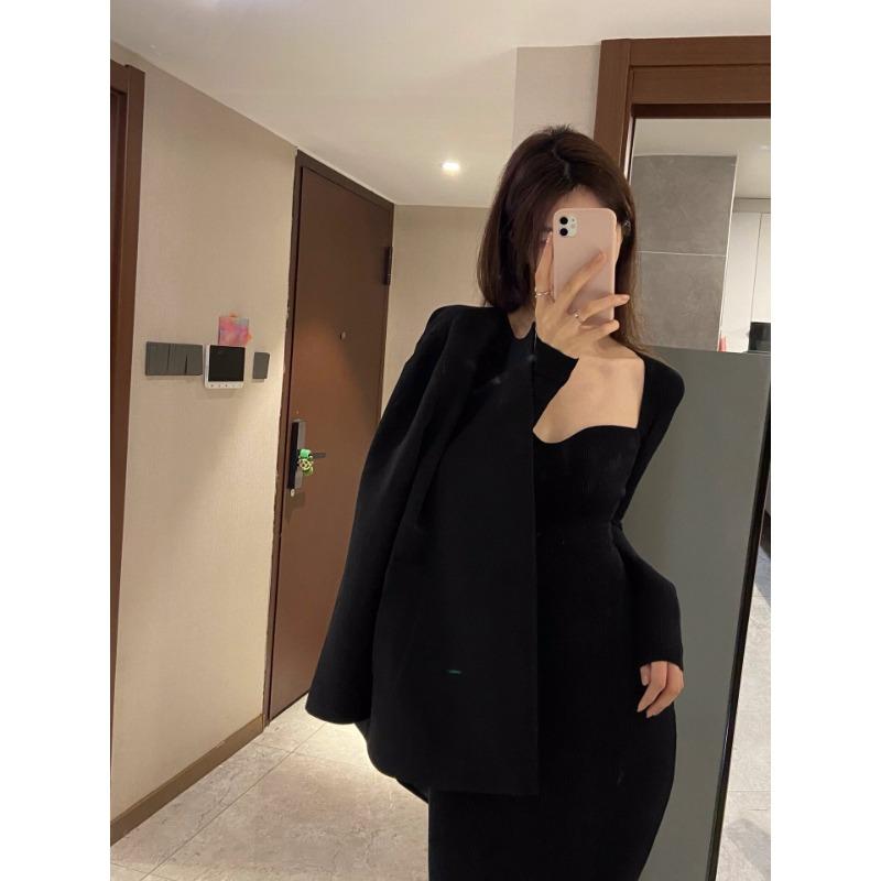 Niche Square Collar Knitted Dress Women's Autumn and Winter Inner Fit Slim Temperament Slim Knee Hip Wrap Long Skirt