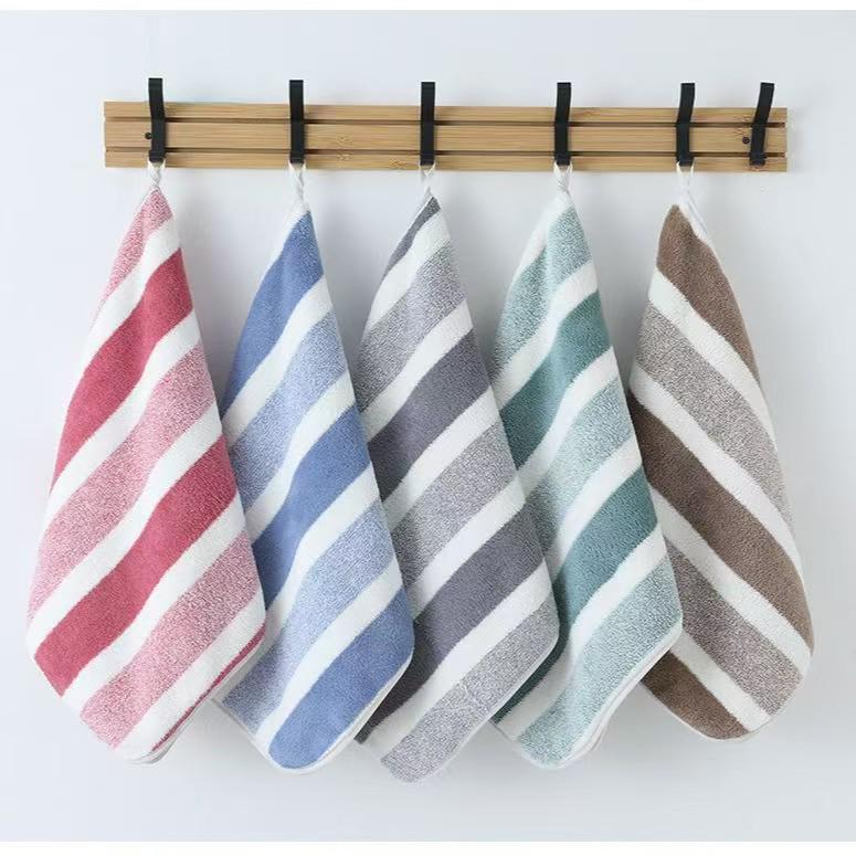 Large Coral Fleece Striped Bath & Beach Towel - Soft, Absorbent, and Perfect for Face and Body.