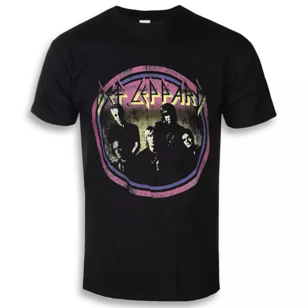 Def Leppard Lightning Leopard Pattern Printed Classic Rock Band Tshirt In Street Hiphop Style Suitable For Both Unisex And Unisex