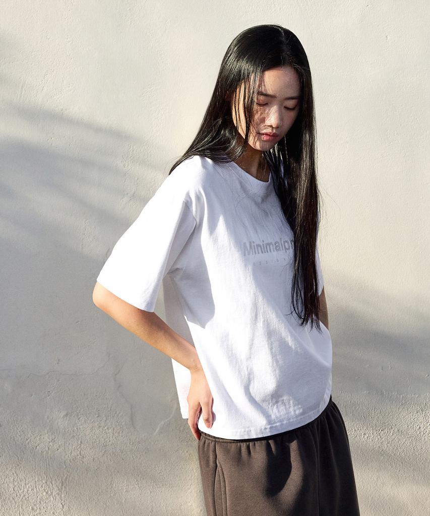 MINIMALPROJECT Signature Silicone Logo Crop Short Sleeve T-Shirt Mst160C [White]