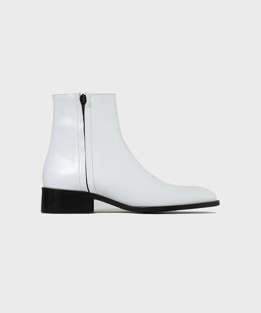 Firenze Atelier Hidden Zipper Detail Slim Toe Ankle Boots 3343 [Cream White]