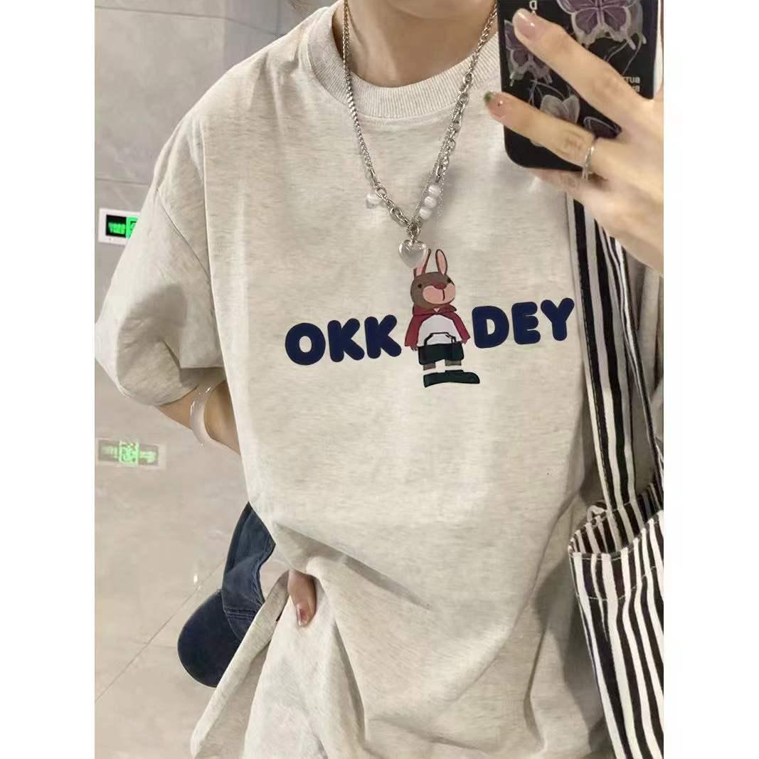 

Трендовая серая футболка унисекс свободного кроя с мультяшным принтом, 100% хлопок, с коротким рукавом, прямой линией плеча XL for 116-130 jin