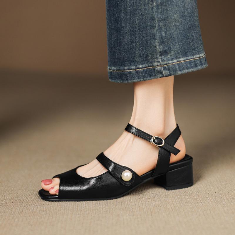 

New comfortable and fashionable hollow sandals women s non-slip soft sole large size fish mouth sandals casual summer casual sandals women 39 чорний