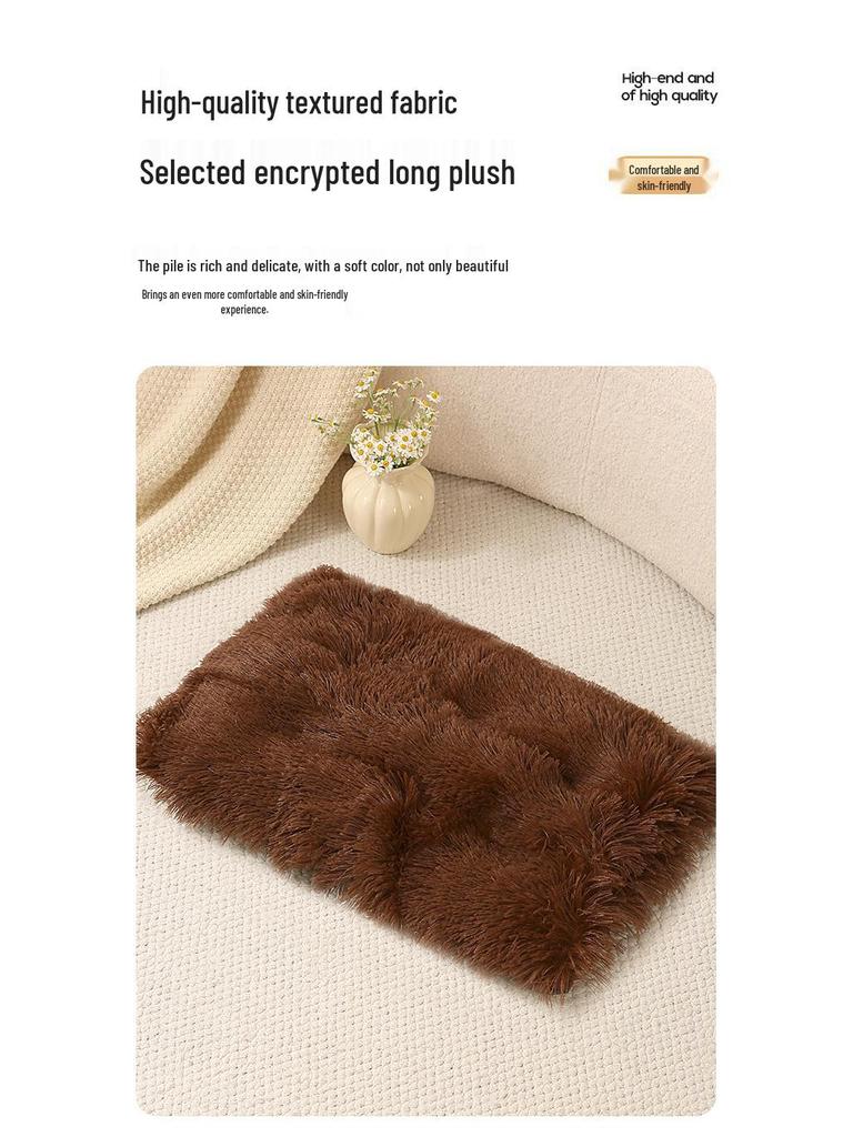 Plush Winter Pet Bed: Cozy Cushion for Dogs and Cats