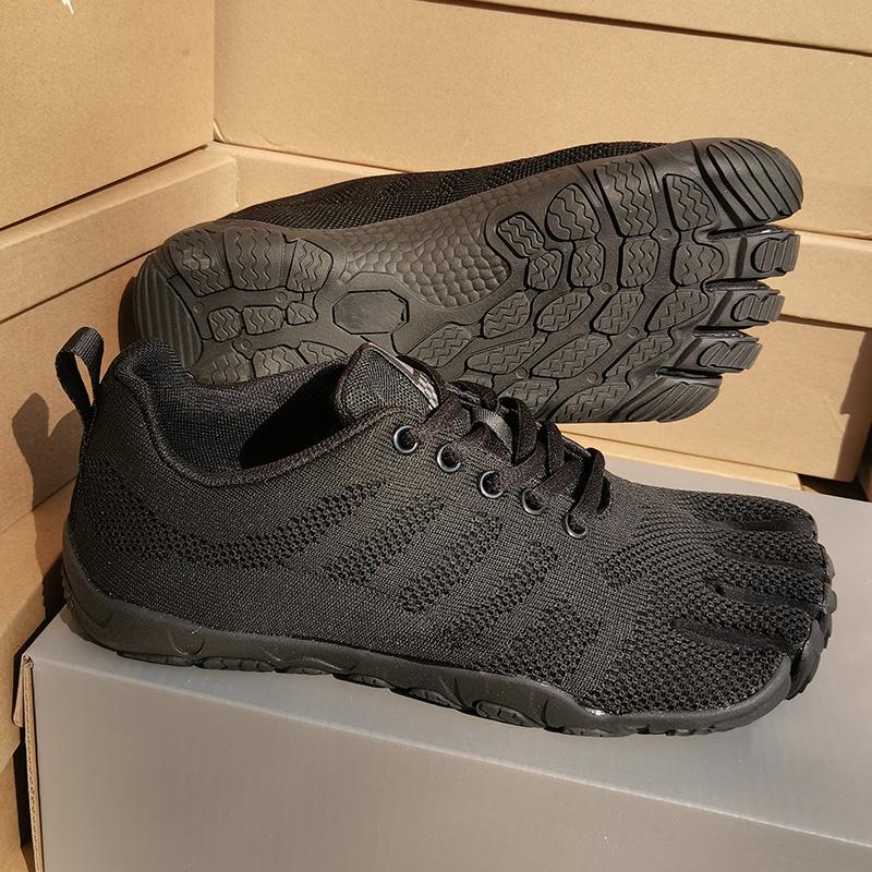 

Модные мужские кроссовки FiveFingers Унисекс Повседневные кроссовки на плоской подошве Мужские Женские Дышащие Кроссовки для зала Популярные Кроссовки для приседаний и тяжелой тяги 42 чёрный