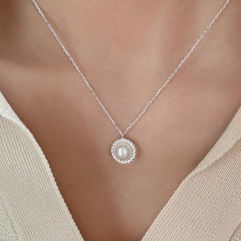 Korean Style Retro Pearl Necklace: Women's Multi-Layer Asymmetrical Clavicle Chain with OT Buckle
