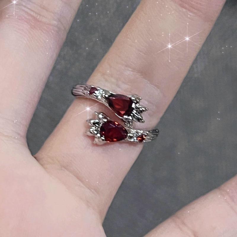 Vintage Irregular Red Crystal Glass Heart Ring Spider Animal Gothic Y2K Creative Jewelry for Women