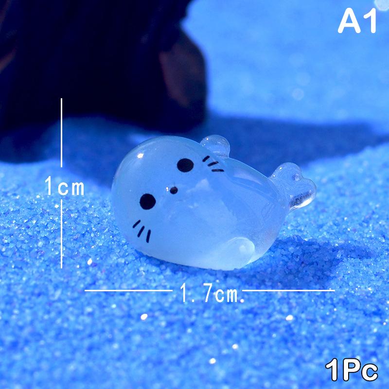 Luminous Seal Marine Animal Ornament Glow Pendant Micro Garden Craft Landscape Fish Tank Craft Decoration
