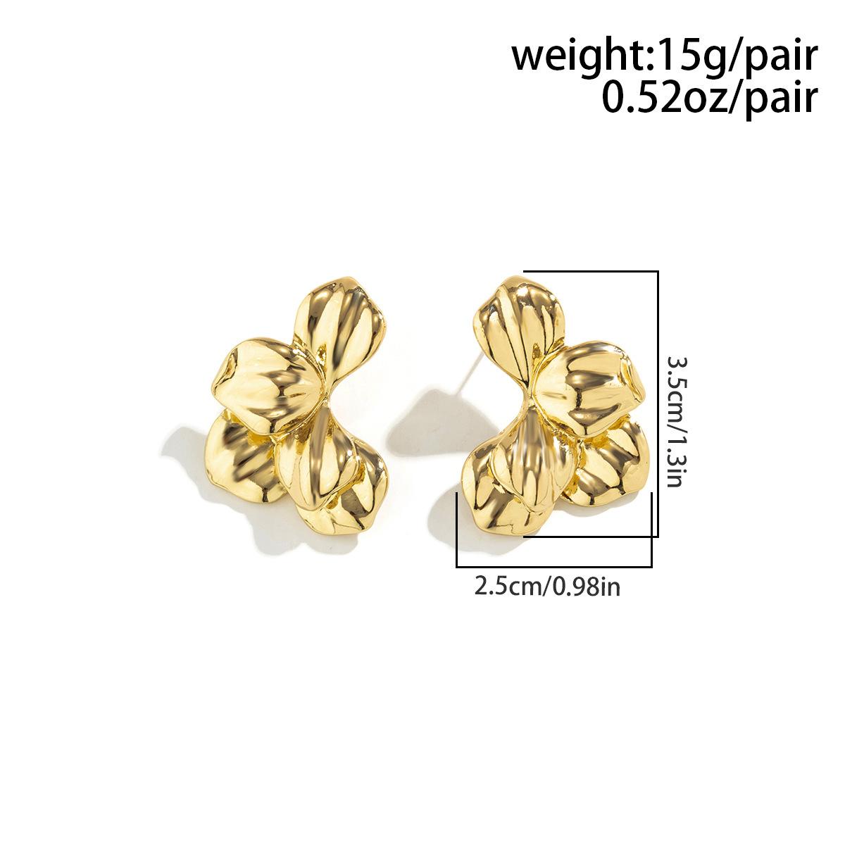 

Niche design sweet and cool geometric special-shaped stud earrings, simple temperament imitation pearl earrings