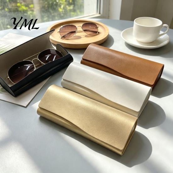 Outdoor Sun Protection Storage Portable Glasses Case, Hard Shell Sunglasses Holder for Oversized Frames, Large Frame Spectacle Box Lightweight