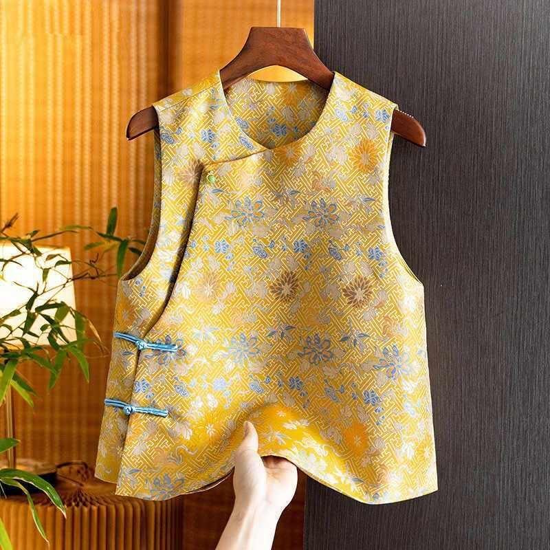 The small man is super good-looking Guochao casual vest 2025 spring retro jacquard vest woman