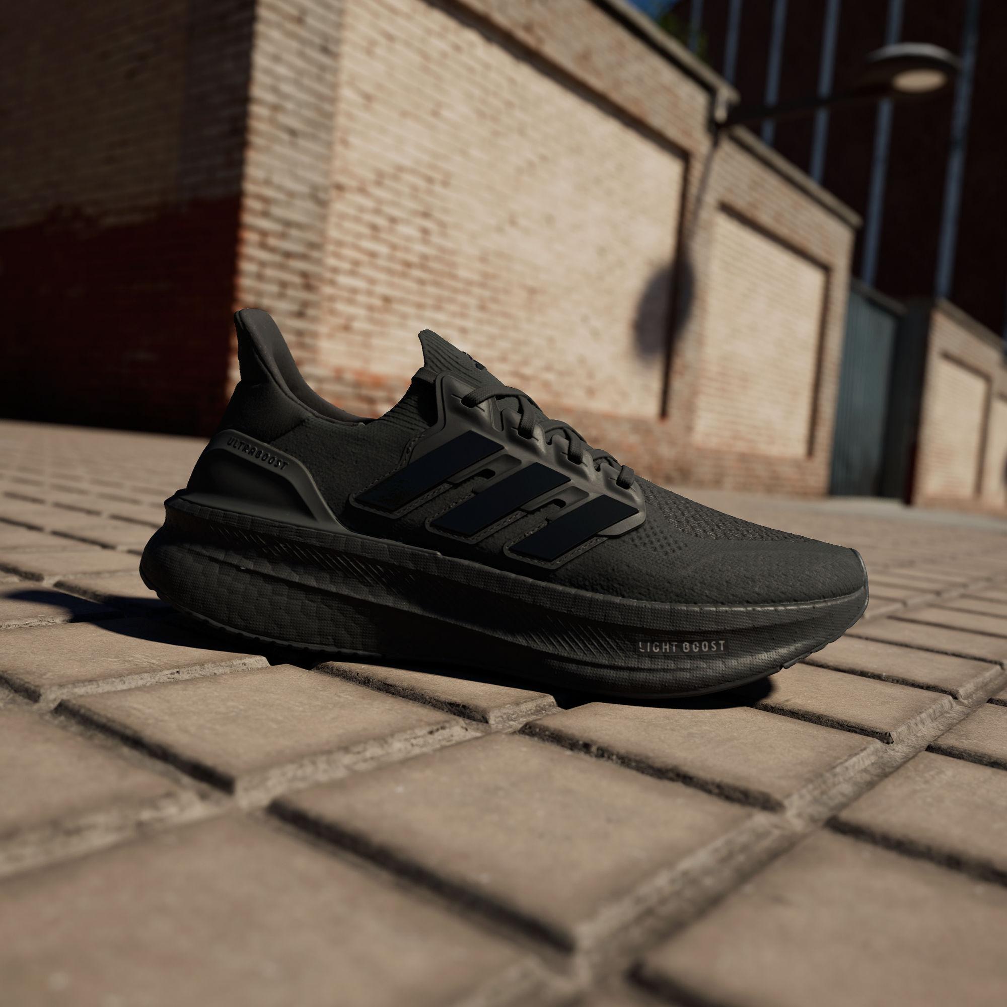 adidas Ultra Boost 5.0 Тройной черный 40