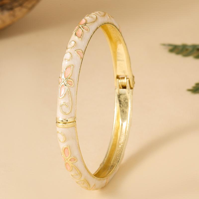 Floral Design Enamel Cloisonne Bangle Vintage Golden Trim Non-Tarnish Jewelry for Girls Daily Wear Valentine's Day Gift