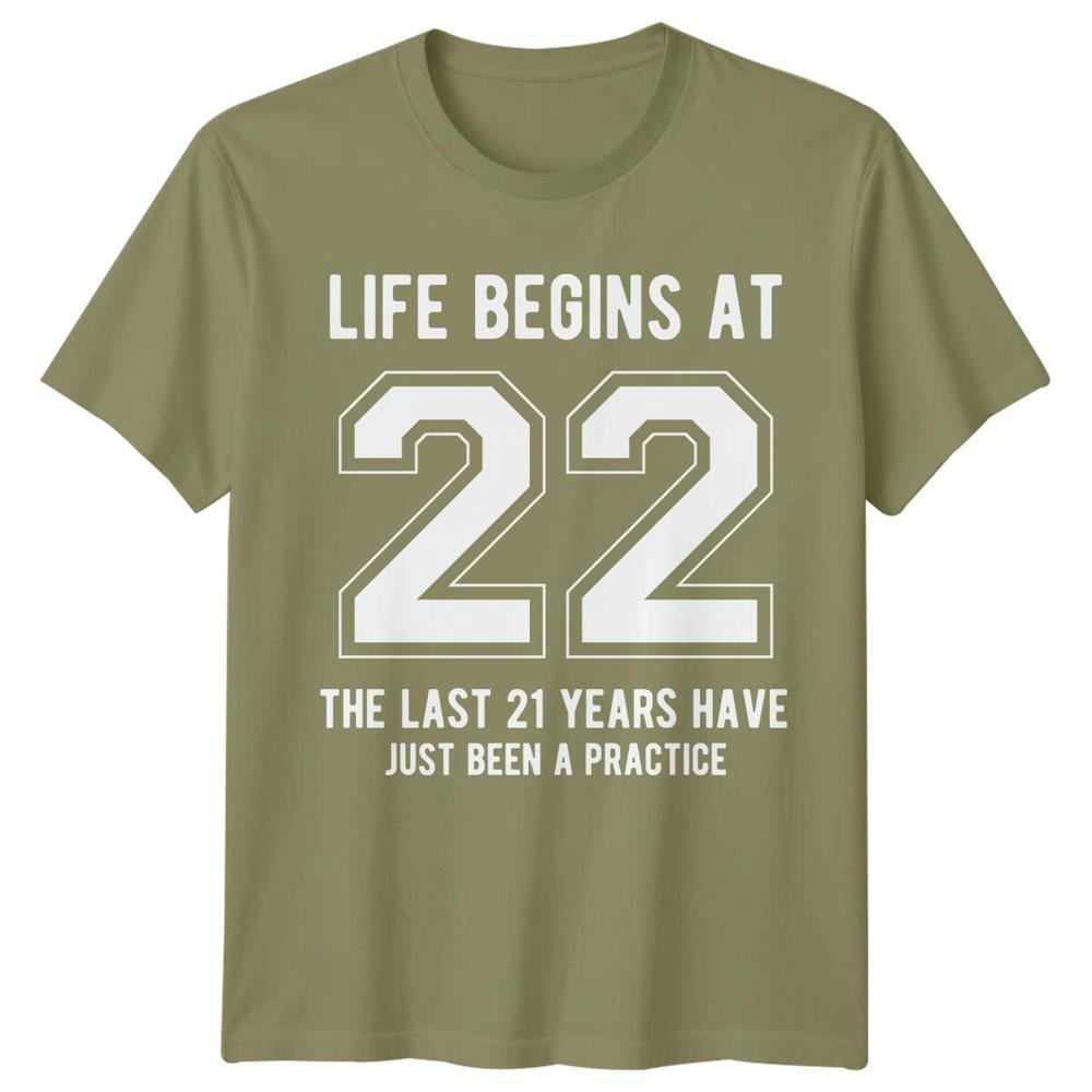 Das Leben beginnt mit 22 Geburtstag 22. Geburtstag Unisex T-Shirt Unisex Tee Grafik T-Shirt