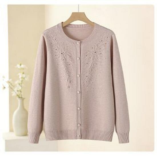 Elegant Mom-Style Knit Top: Chic Spring & Autumn Fashion for Middle-Aged Women