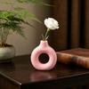 Donut Shaped Vase Decorative Vase Ceramic-Like Plastic Flower Holder for Living Room Decor, Creative Centerpiece for Fresh/Dry Flowers