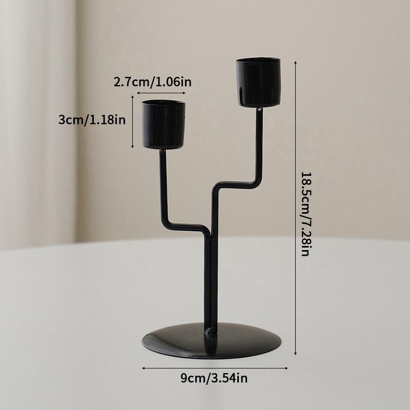 Minimalist Vintage Elegant Style Iron Candle Holders Candlestick Fashion Wedding Table Candle Stand Exquisite Candlestick Table
