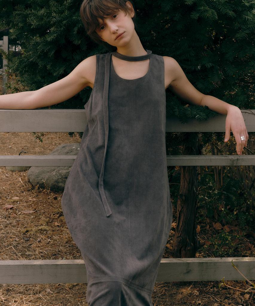 Loutaideu Suede Balloon Dress [Charcoal]