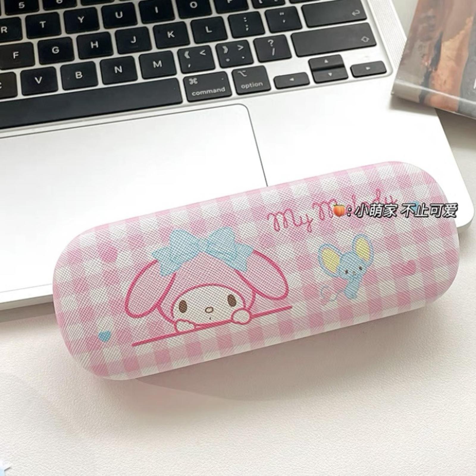 Portable Eyeglasses Case, Shockproof and Crushproof for Travel One Size